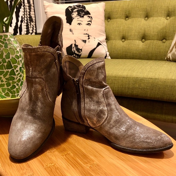 Anthropologie Seychelles Ankle Boot Metallic 8 1/2 - Picture 1 of 12